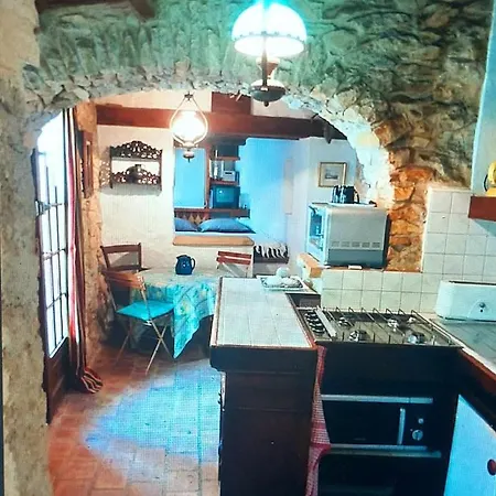 Le Mazet Holiday home Souvignargues